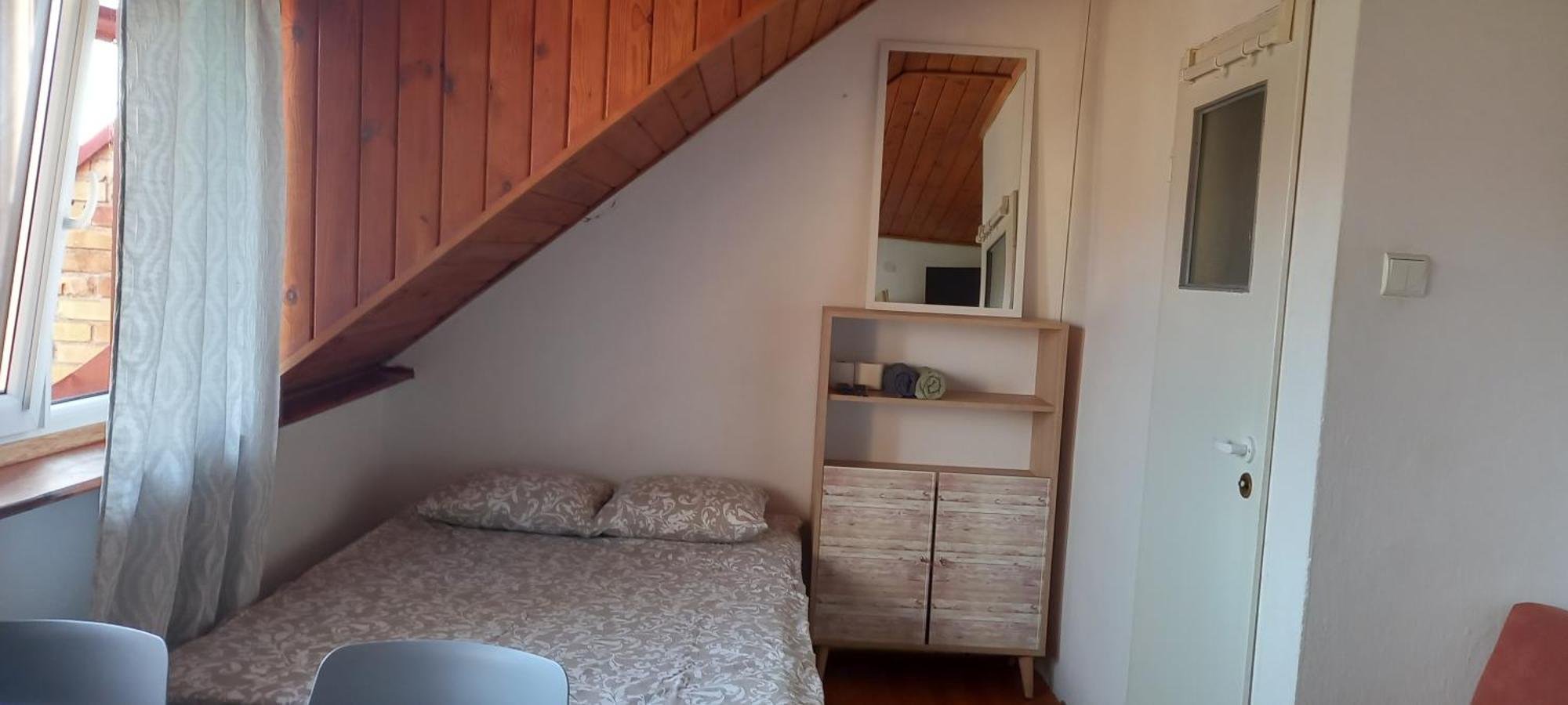Domek Pod Sosnami Pokoje 2-3 Osobowe Apartman Mielno  Kültér fotó